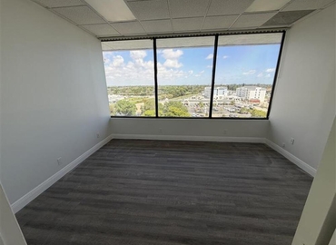 Office 10th Avenue North 2328 33461 Lake Worth Beach