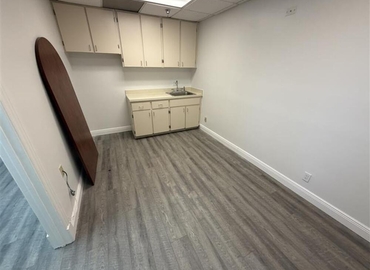 Office 10th Avenue North 2328 33461 Lake Worth Beach