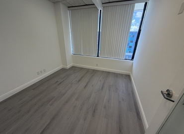 Office 10th Avenue North 2328 33461 Lake Worth Beach
