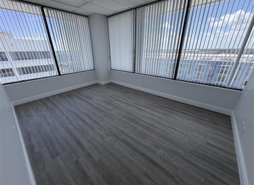 Office 10th Avenue North 2290 33461 Lake Worth Beach