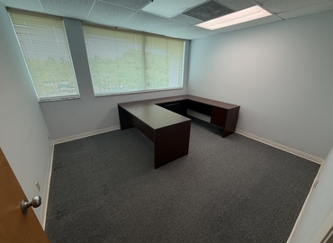 Office North Military Trail 8895 33410 Palm Beach Gardens, FL