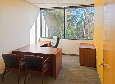 10 m² Business center in Bellevue, WA, 3326 160th Ave SE (98007) - 7 | MatchOffice.com