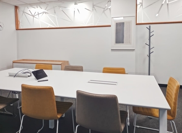 Virtual address in Waukesha, WI, 259 W Broadway (53186) - 8 | MatchOffice.com