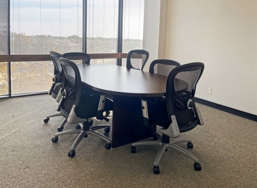 10 m² Coworking  in Fort Worth, TX, 1600 Airport Freeway (76022) - 2 | MatchOffice