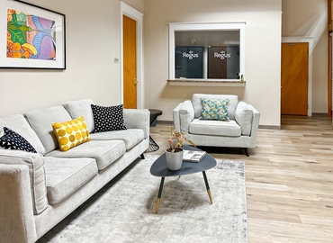 Virtual address in Gainesville, 300 East University Avenue (32601) - 1 | MatchOffice.com