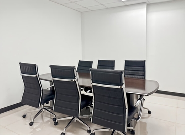 10 m² Co-working  in Houston Westside, TX, 1530 West Sam Houston Parkway North (77043) - 2 | MatchOffice