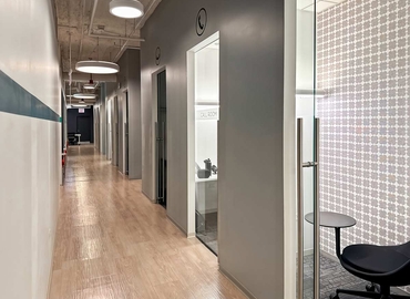 Virtual business address in Chicago, IL, 1 N State St (60602) - 7 | MatchOffice.com