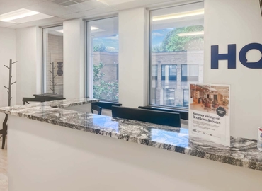 10 m² Coworking  in Charlotte, 2303 W Morehead (28208) - 1 | MatchOffice