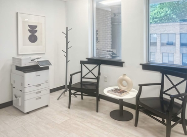 10 m² Shared office  in Charlotte, 2303 W Morehead (28208) - 5 | MatchOffice