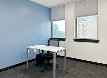 Virtual office space in Charlotte, 2303 W Morehead (28208) - 3 | MatchOffice.com