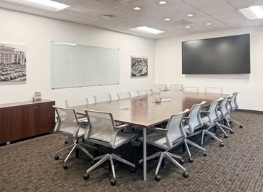 Virtual business address in Chicago, IL, 4849 N. Milwaukee Ave. (60630) - 3 | MatchOffice.com