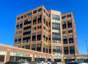 10 m² Coworking  in Chicago, IL, 4849 N. Milwaukee Ave. (60630) - 1 | MatchOffice.com
