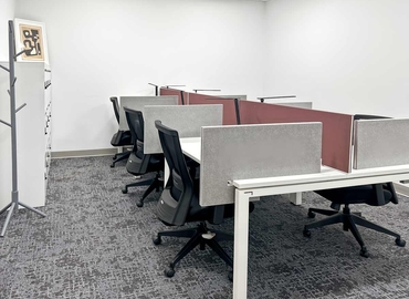 10 m² Shared workspace  in Newark, NJ, 3 Gateway Center (07102) - 7 | MatchOffice