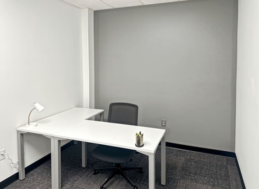 10 m² Serviced office in Detroit, MI, 2751 E Jefferson Ave (48207) - 6 | MatchOffice.com