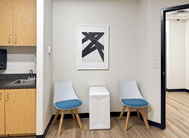 10 m² Business space in Chandler, AZ, 1351 N Alma School Road (85224) - 4 | MatchOffice.com