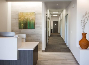 197 m² Business center building up for rent in Chandler, AZ, 2705 S. Alma School Rd. (85286) - 2 | MatchOffice.com