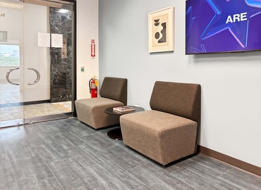 Virtual address in Naperville, IL, 1560 Wall St (60563) - 4 | MatchOffice.com