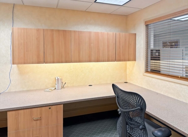 Virtual office space in Nashua, NH, 264 South River Road (03110) - 7 | MatchOffice.com