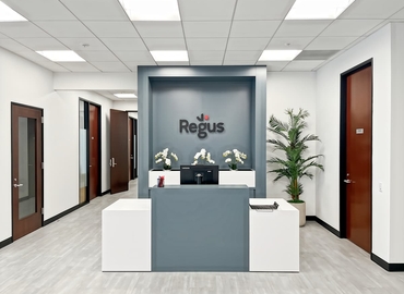 10 m² Business space in Irvine, CA, 2020 Main St (92614) - 1 | MatchOffice