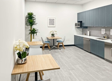 Virtual business address in Irvine, CA, 2020 Main St (92614) - 12 | MatchOffice.com