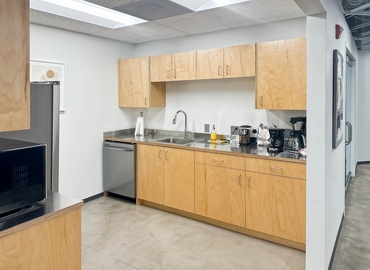 10 m² Business space in Denver, CO, 400 W 48th Ave (80216) - 9 | MatchOffice.com