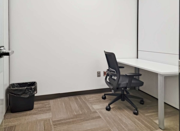 10 m² Business park in West Allis, WI, 10920 W Lincoln Avenue (53227) - 6 | MatchOffice.com