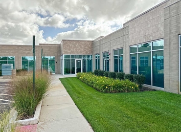 10 m² Shared office  in Hoffman Estates, IL, 5400 Prairie Stone Parkway (60192) - 1 | MatchOffice.com