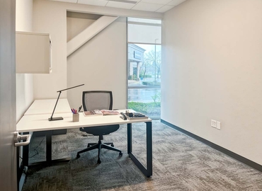10 m² Coworking  in Fresno, CA, 265 E River Park Circle (93720) - 11 | MatchOffice.com