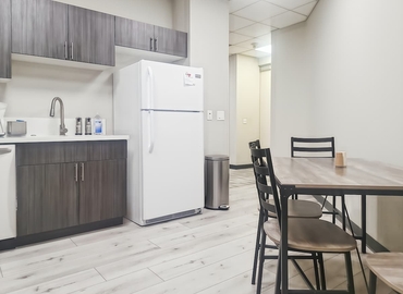 10 m² Shared workspace  in Modesto, CA, 1300 K St (95354) - 5 | MatchOffice.com