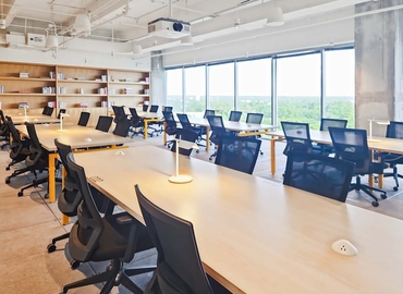 Virtual office space in The Woodlands, TX, 1725 Hughes Landing Blvd (77380) - 7 | MatchOffice