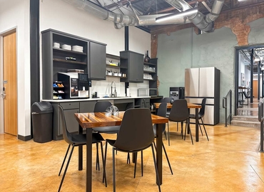 Virtual office space in Dallas Uptown, TX, 3008 Ross Ave (75204) - 5 | MatchOffice