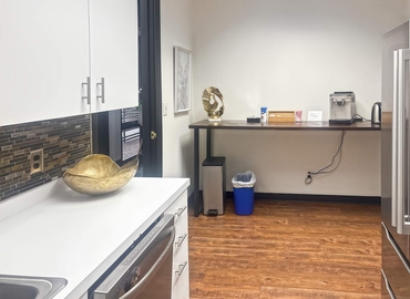 10 m² Serviced office in Chapel Hill, NC, 1506 E Franklin St (27514) - 0 | MatchOffice