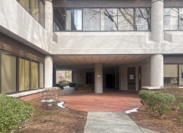 Virtual business address in Chapel Hill, NC, 1506 E Franklin St (27514) - 12 | MatchOffice.com