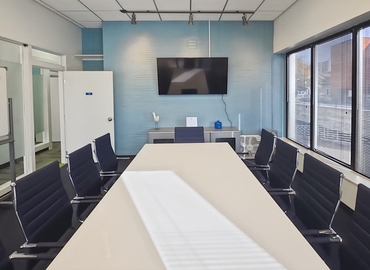 10 m² Shared workspace  in Greensboro, NC, 516 W Friendly Ave (27401) - 2 | MatchOffice.com