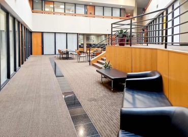 10 m² Shared office  in St. Louis, MO, 2055 Craigshire Rd (63146) - 10 | MatchOffice