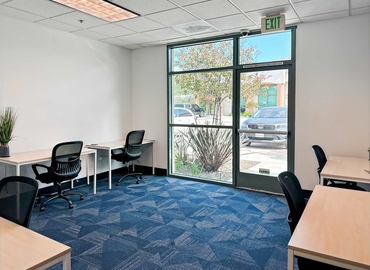 10 m² Co-working  in Camarillo, CA, 803 Camarillo Springs Rd. (93012) - 6 | MatchOffice.com