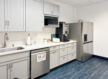 10 m² Business space in Camarillo, CA, 803 Camarillo Springs Rd. (93012) - 5 | MatchOffice