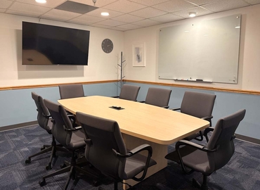 10 m² Shared workspace  in Pittsburgh, PA, 2600 Boyce Plaza Rd (15241) - 2 | MatchOffice.com