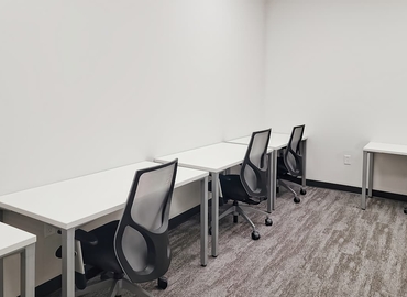 Virtual address in Mequon, W57 N14280 Doerr Way (53012) - 10 | MatchOffice.com