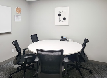 10 m² Shared workspace  in Toledo, 3950 Sunforest Ct (43623) - 8 | MatchOffice.com