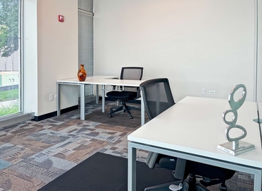 Virtual office space in Hoffman Estates, IL, 5400 Prairie Stone Parkway (60192) - 4 | MatchOffice.com