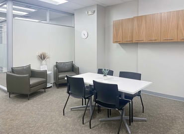 10 m² Coworking space  in Pittsburgh, PA, 3518 5th Ave (15213) - 4 | MatchOffice.com