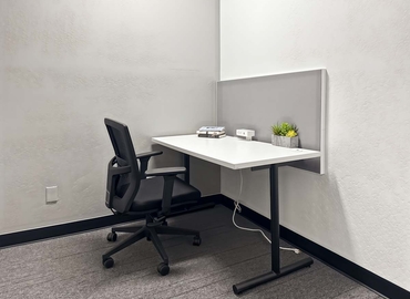 10 m² Co-working  in Mesa, AZ, 560 W Brown Rd (85201) - 3 | MatchOffice