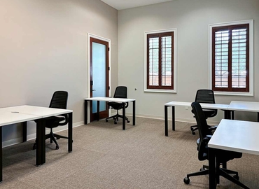 10 m² Coworking space  in Chandler, AZ, 890 W Elliot Rd (85233) - 3 | MatchOffice.com
