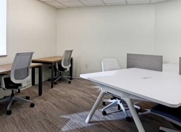 10 m² Business center in Glendale, WI, 555 W. Brown Deer Road (53217) - 10 | MatchOffice.com