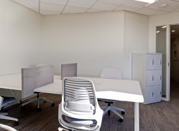 10 m² Shared office  in Glendale, WI, 555 W. Brown Deer Road (53217) - 6 | MatchOffice.com