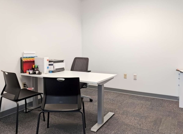 10 m² Coworking  in Portland, 41 Hutchins Dr (04102) - 3 | MatchOffice.com