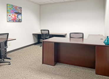 10 m² Shared workspace  in Tulsa, OK, 6666 S Sheridan Rd (74133) - 3 | MatchOffice.com