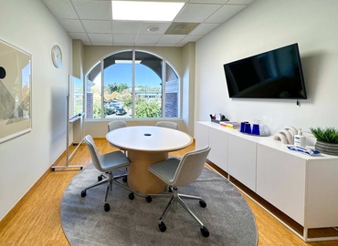 Virtual office in Chapel Hill, NC, 50101 Governors Drive (27517) - 4 | MatchOffice.com