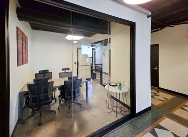 Virtual office space in Chicago, IL, 1200 N. Ashland Avenue (60622) - 5 | MatchOffice.com